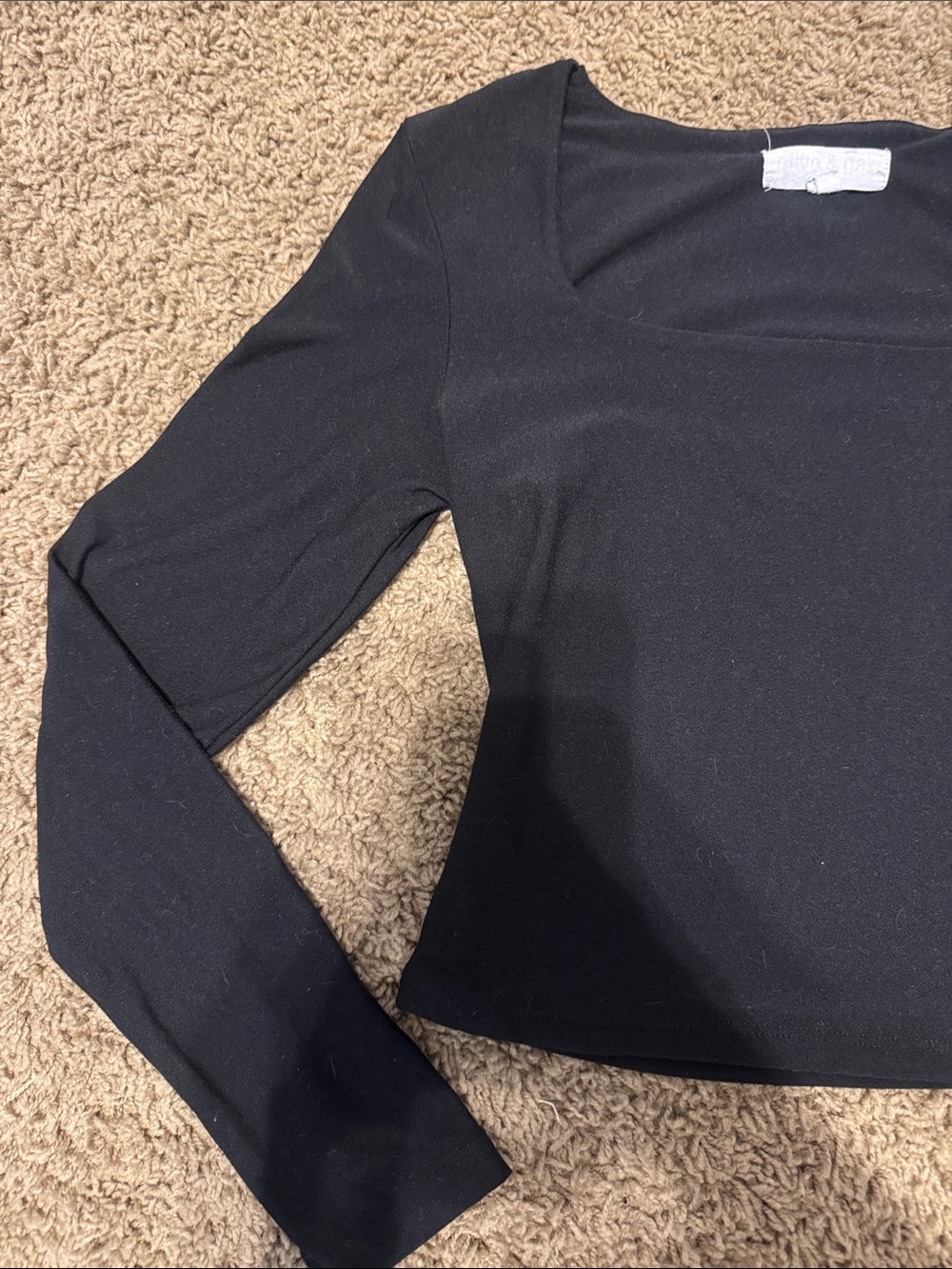 Olive & Oak Black Long-Sleeve Square Neck Top